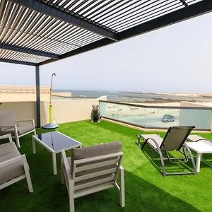 Apartment Bruno's, Cotillo